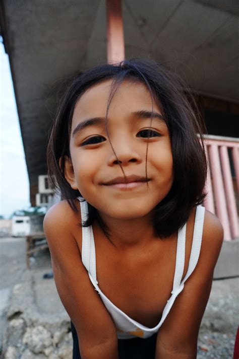 little girl's nude|Philippines' 'Cam.